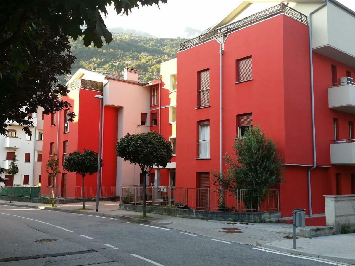 Morbegno House Apartment Bagian luar foto