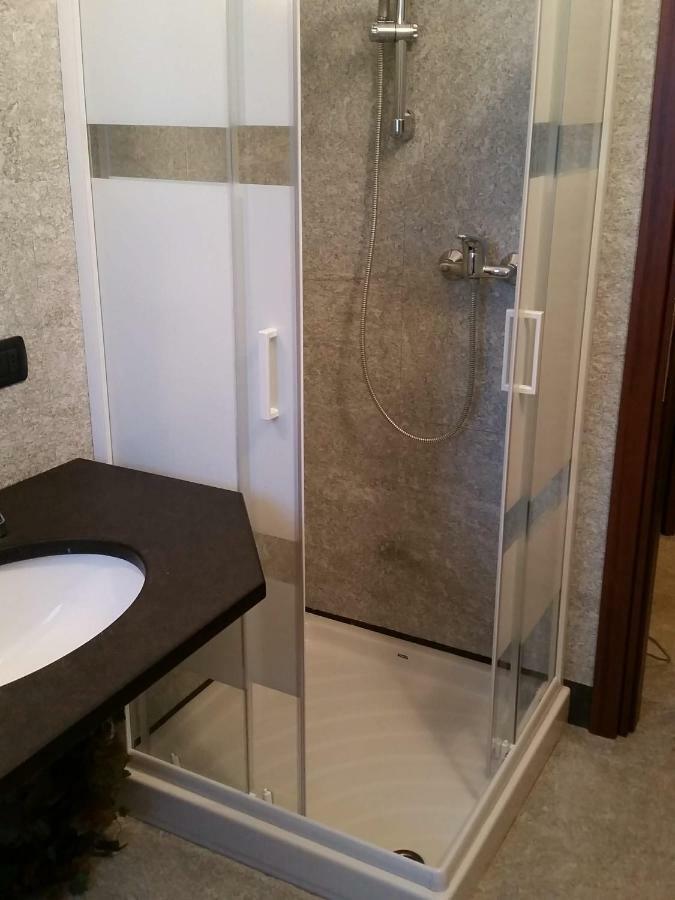 Morbegno House Apartment Bagian luar foto